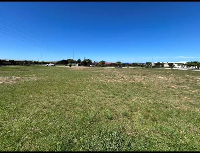 3,003M² VACANT LAND FOR SALE IN FOUNTAINS ESTATE BUSINESS PARK